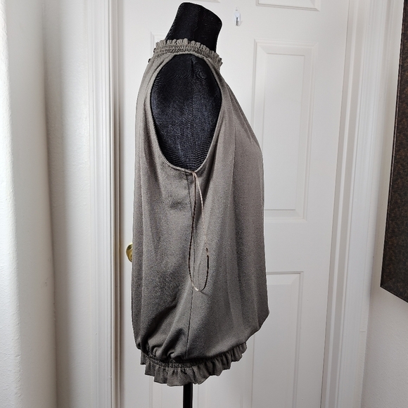 Adrianna Papell Ruched Neckline Bloused Hem Sleeveless Dark Olive Top Large - Picture 4 of 11